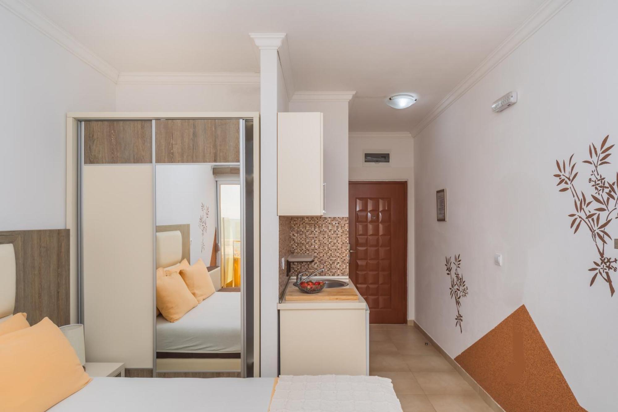 Apartments Dobra Voda Pokoj fotografie