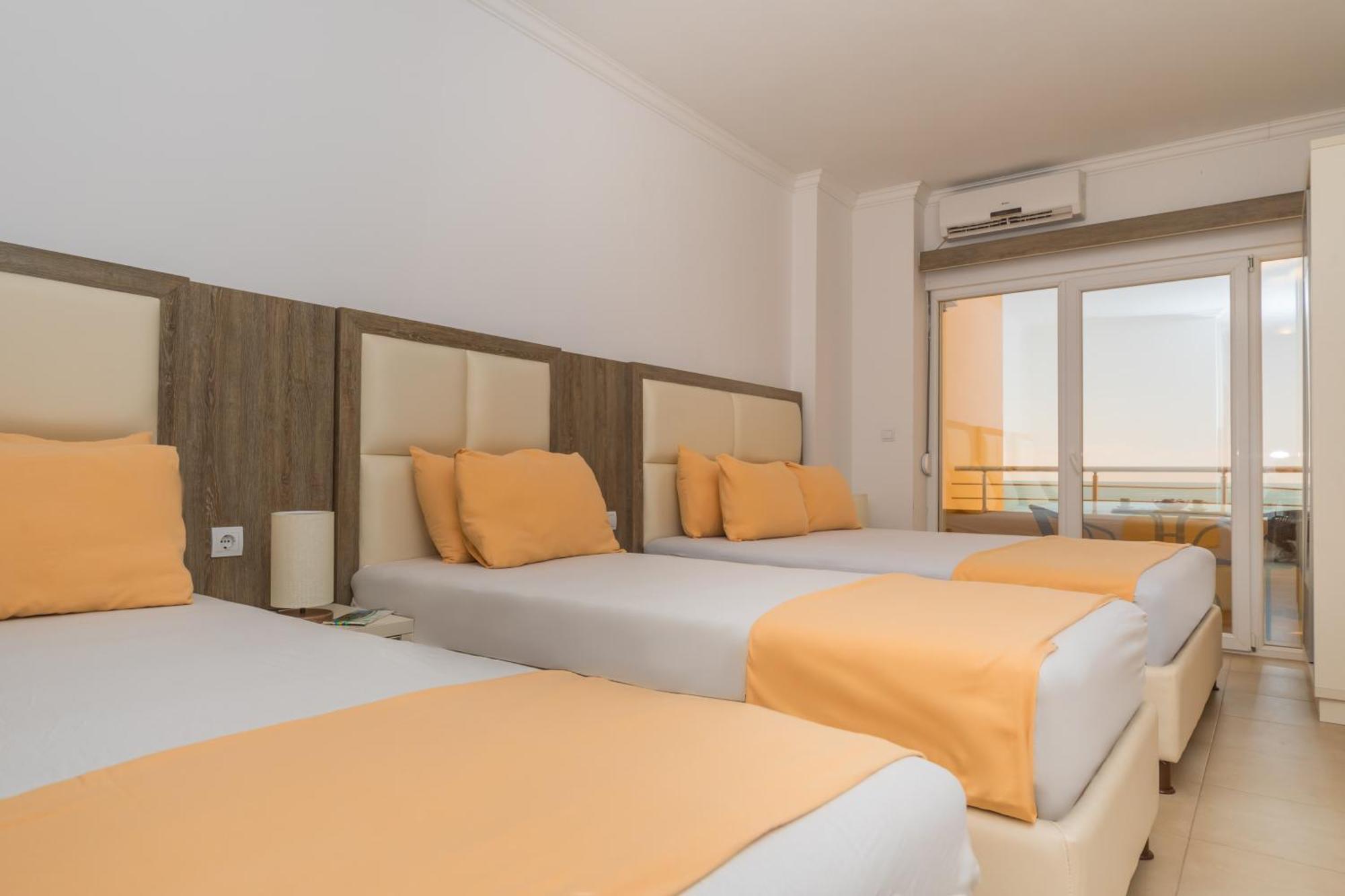 Apartments Dobra Voda Pokoj fotografie