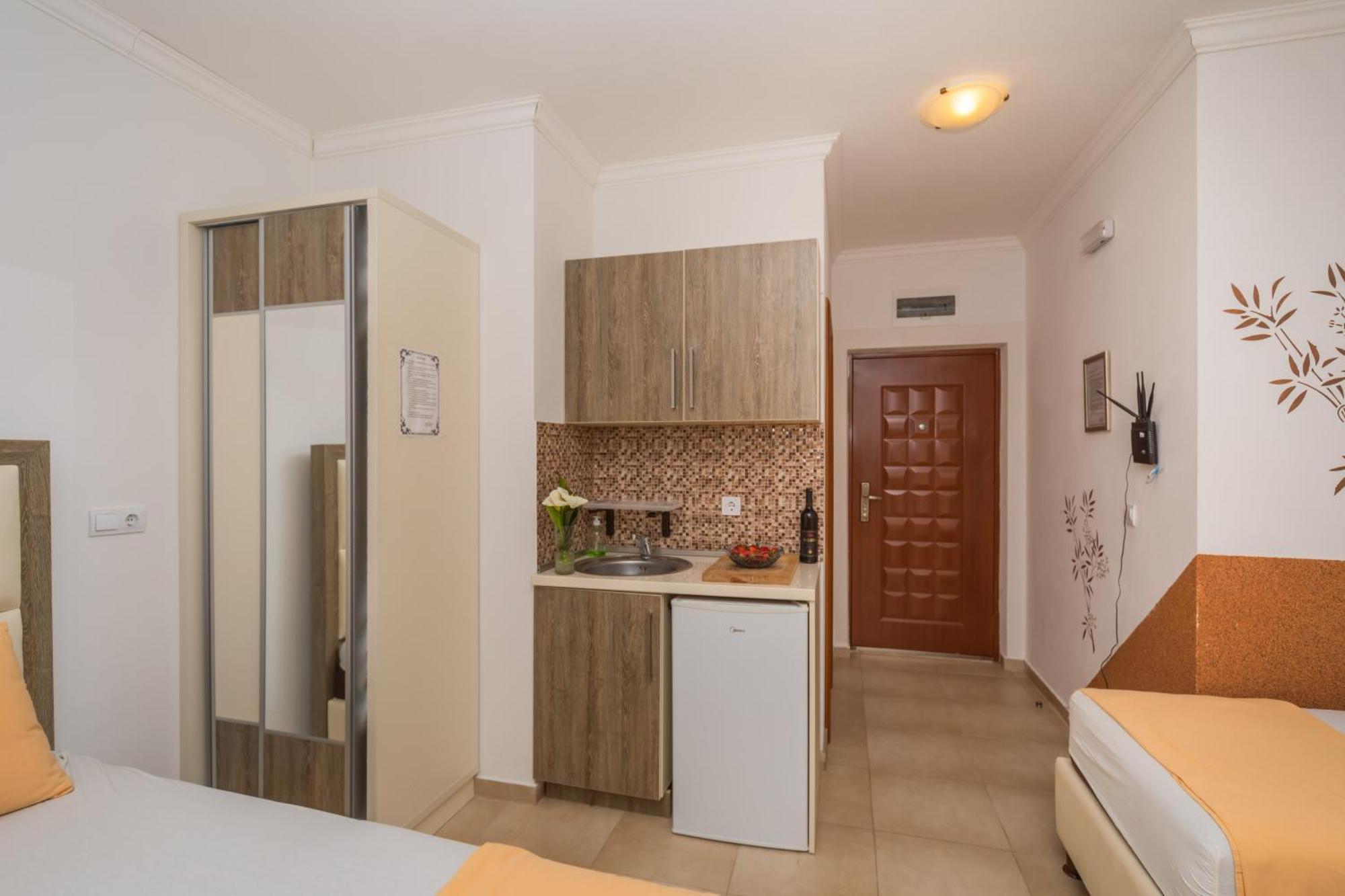 Apartments Dobra Voda Pokoj fotografie
