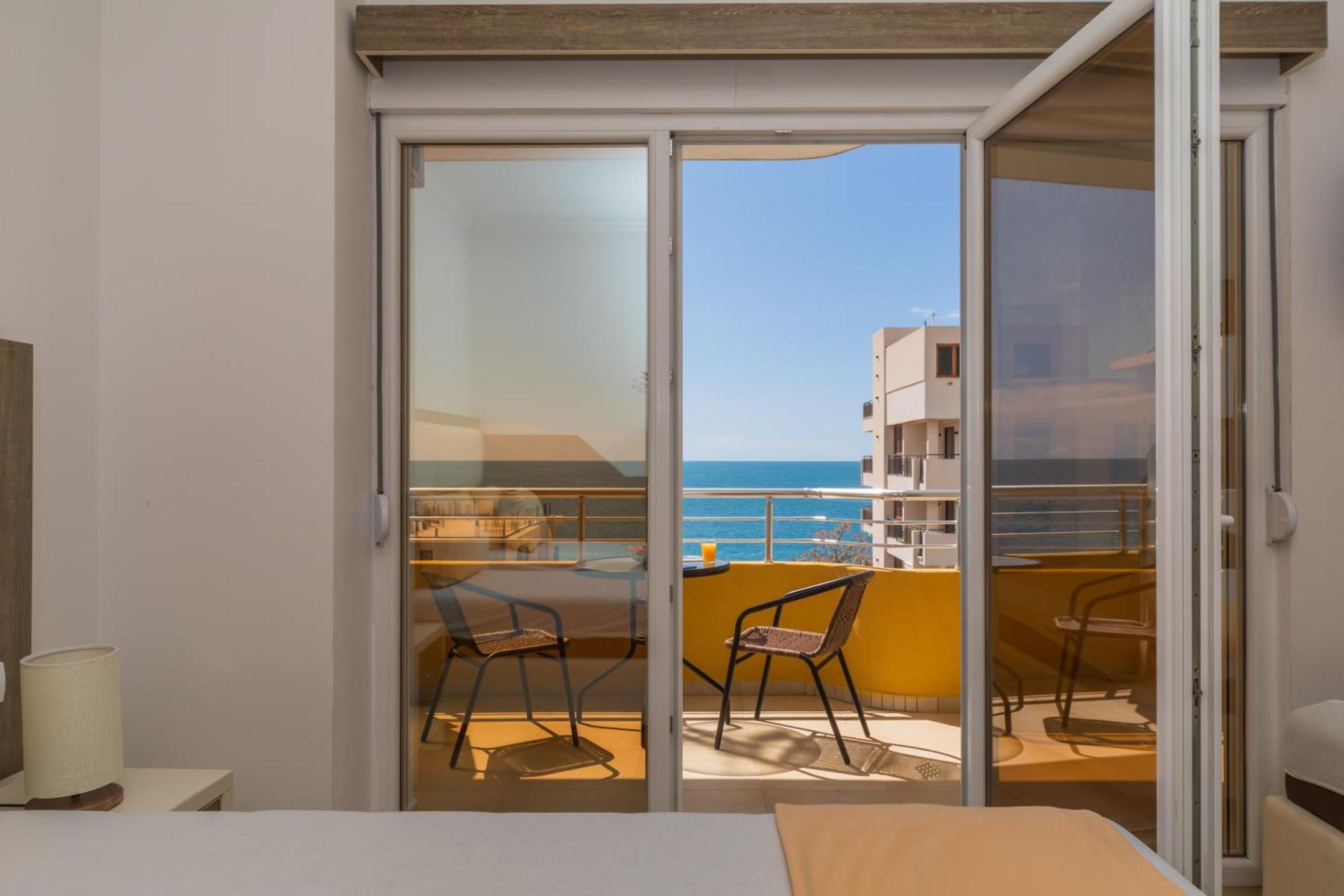 Apartments Dobra Voda Pokoj fotografie